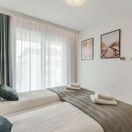 公寓 Laba Kollataja Z Parkingiem 科沃布热格