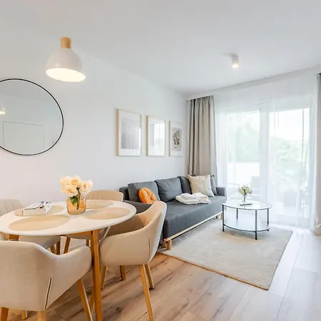 Laba Kollataja Z Parkingiem 公寓