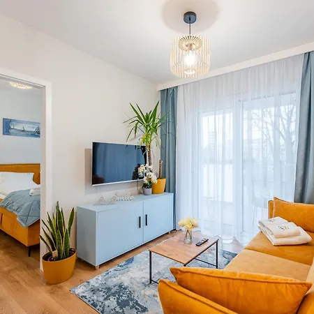 Lägenhet Laba Kollataja Z Parkingiem Kołobrzeg